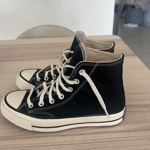 Converse chuck 70 like new.
